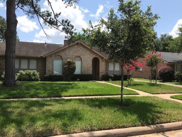 Property photo for 21219 Park Tree Lane, Katy, TX