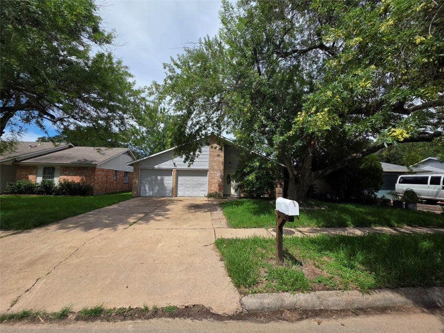 Property photo for 1115 Rock Canyon Drive, Katy, TX