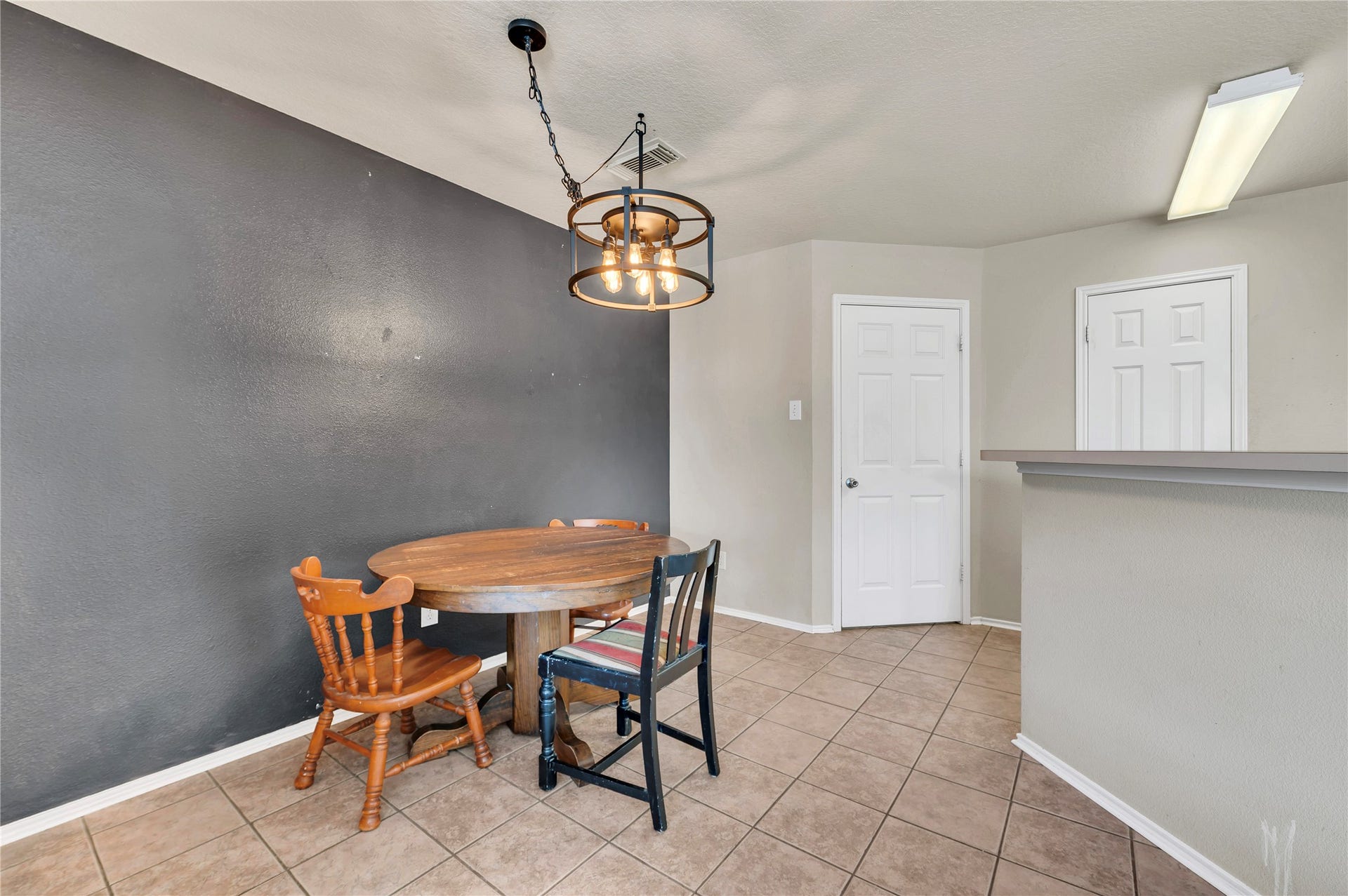 Breakfast room