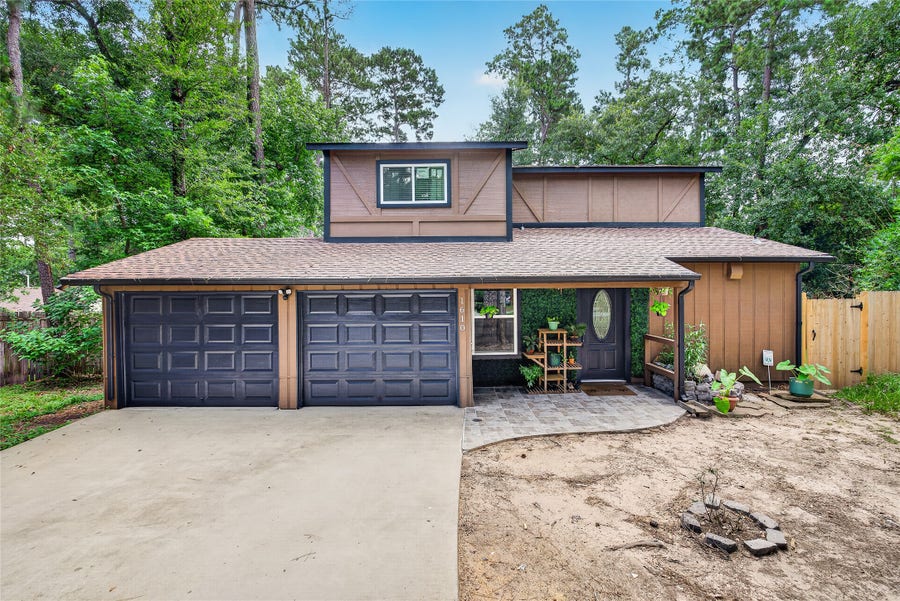 Property photo for 1610 N Red Cedar Circle, The Woodlands, TX