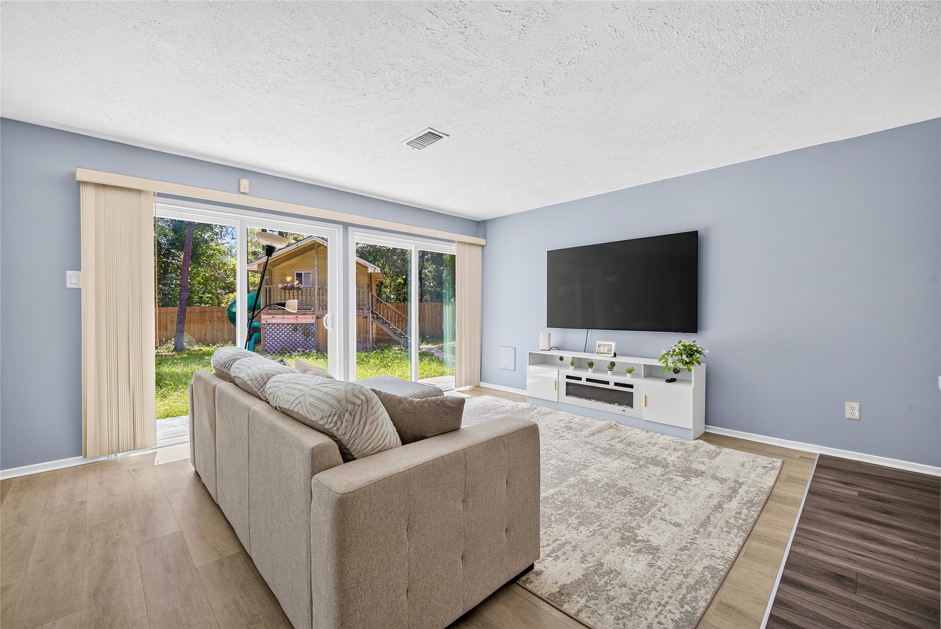 1610 N Red Cedar Circle, The Woodlands, TX 77380 1610 N Red Cedar Circle, The Woodlands, TX 77380