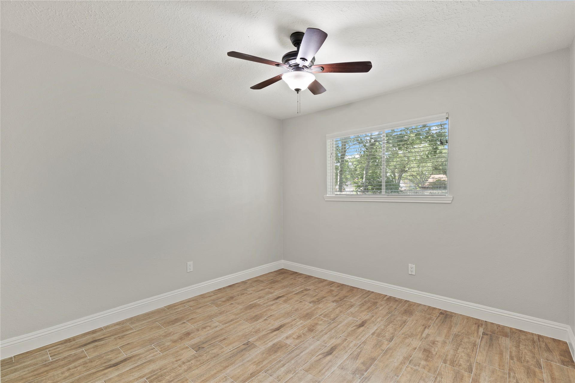 2536 Parkway Avenue, Rosenberg, TX 77471 2536 Parkway Avenue, Rosenberg, TX 77471