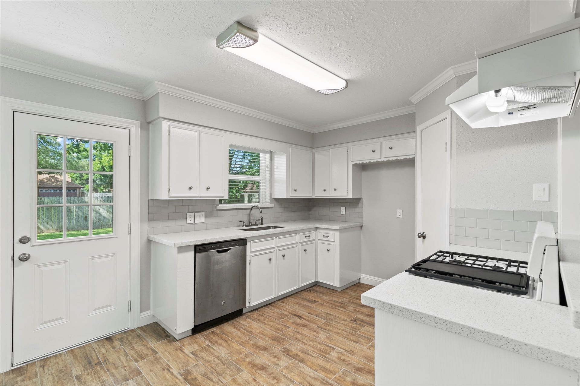 2536 Parkway Avenue, Rosenberg, TX 77471 2536 Parkway Avenue, Rosenberg, TX 77471