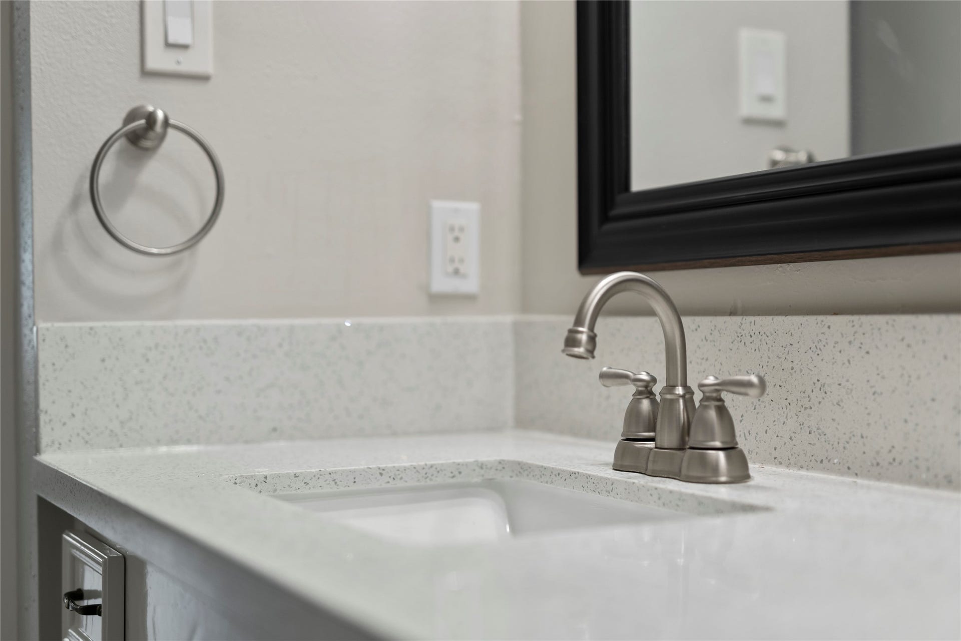 2536 Parkway Avenue, Rosenberg, TX 77471 2536 Parkway Avenue, Rosenberg, TX 77471