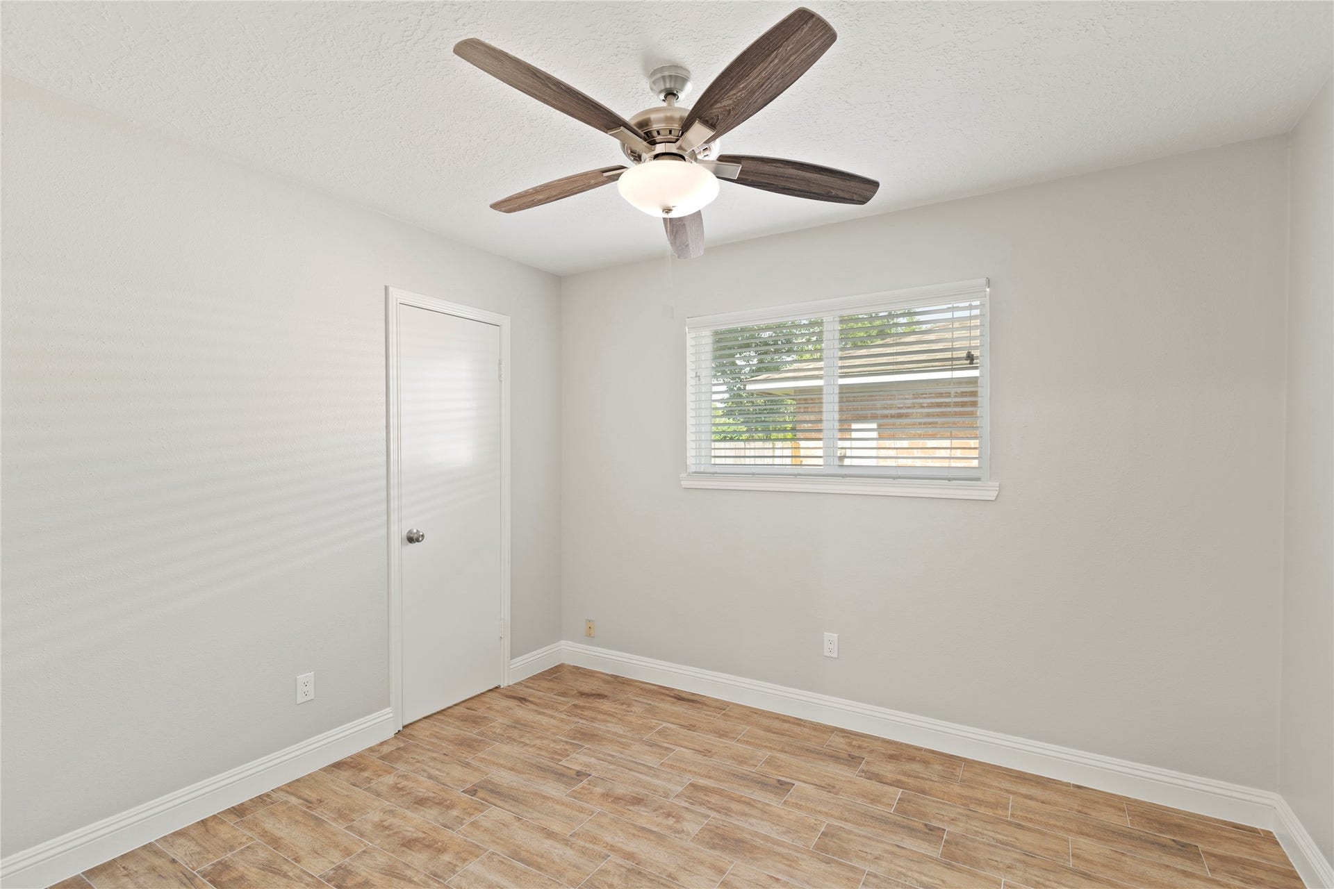 2536 Parkway Avenue, Rosenberg, TX 77471 2536 Parkway Avenue, Rosenberg, TX 77471