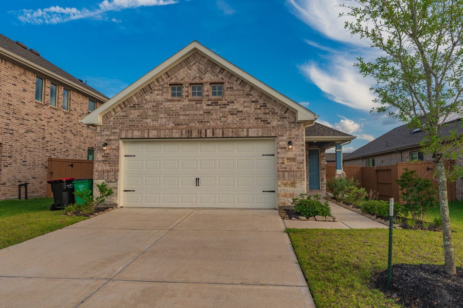 Property photo for 27015 Bel Air Point Lane, Katy, TX
