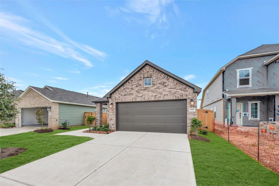 Property photo for 32559 Summer Vista Lane, Fulshear, TX