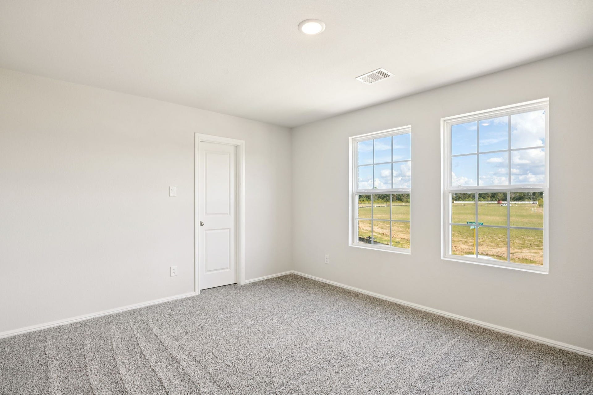 31407 Kingsley Pines Drive, Huffman, TX 77336 31407 Kingsley Pines Drive, Huffman, TX 77336