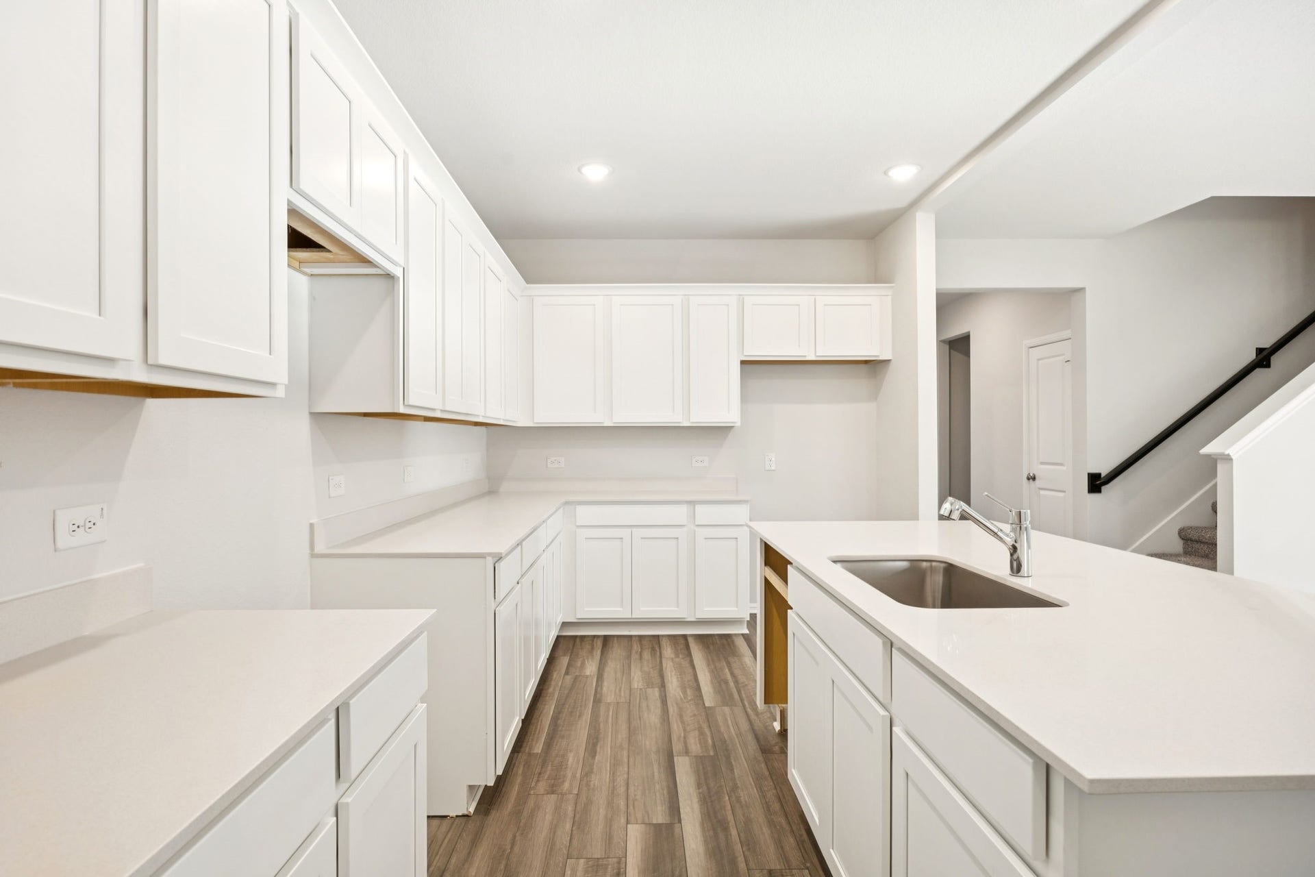 31407 Kingsley Pines Drive, Huffman, TX 77336 31407 Kingsley Pines Drive, Huffman, TX 77336