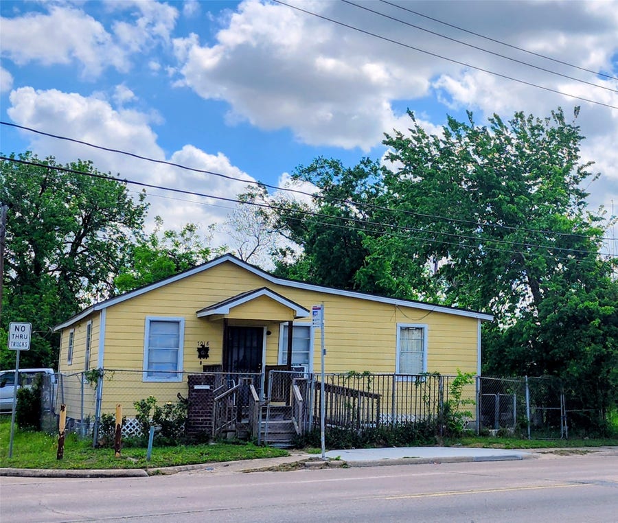 Property photo for 7918 N Main Street, Houston, TX