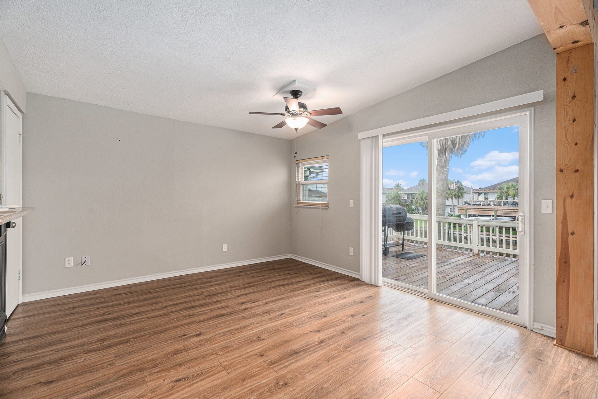 658 Warsaw Street, Bayou Vista, TX 77563 Main Level Dining Room opens to deck