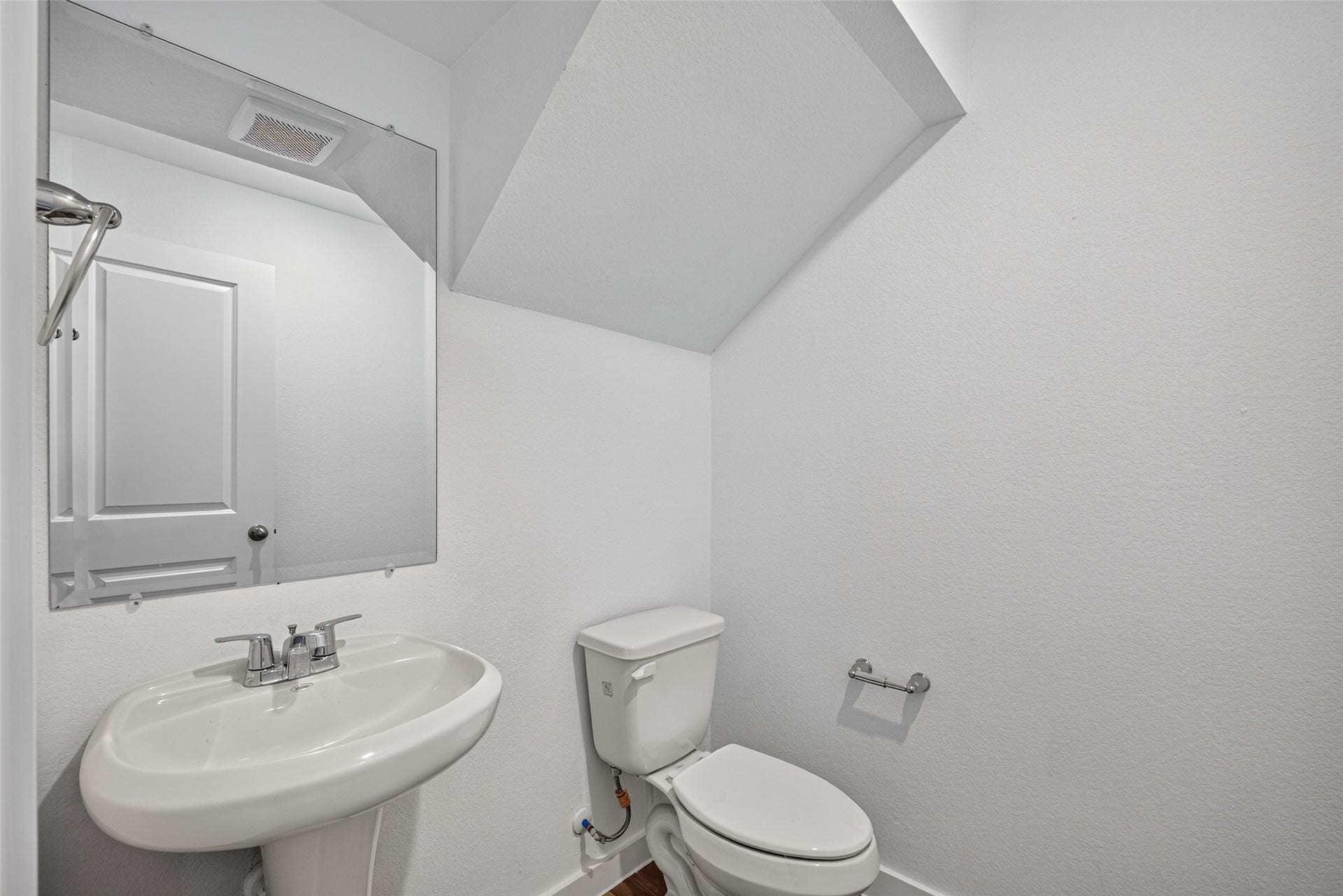 Bathroom (Half)