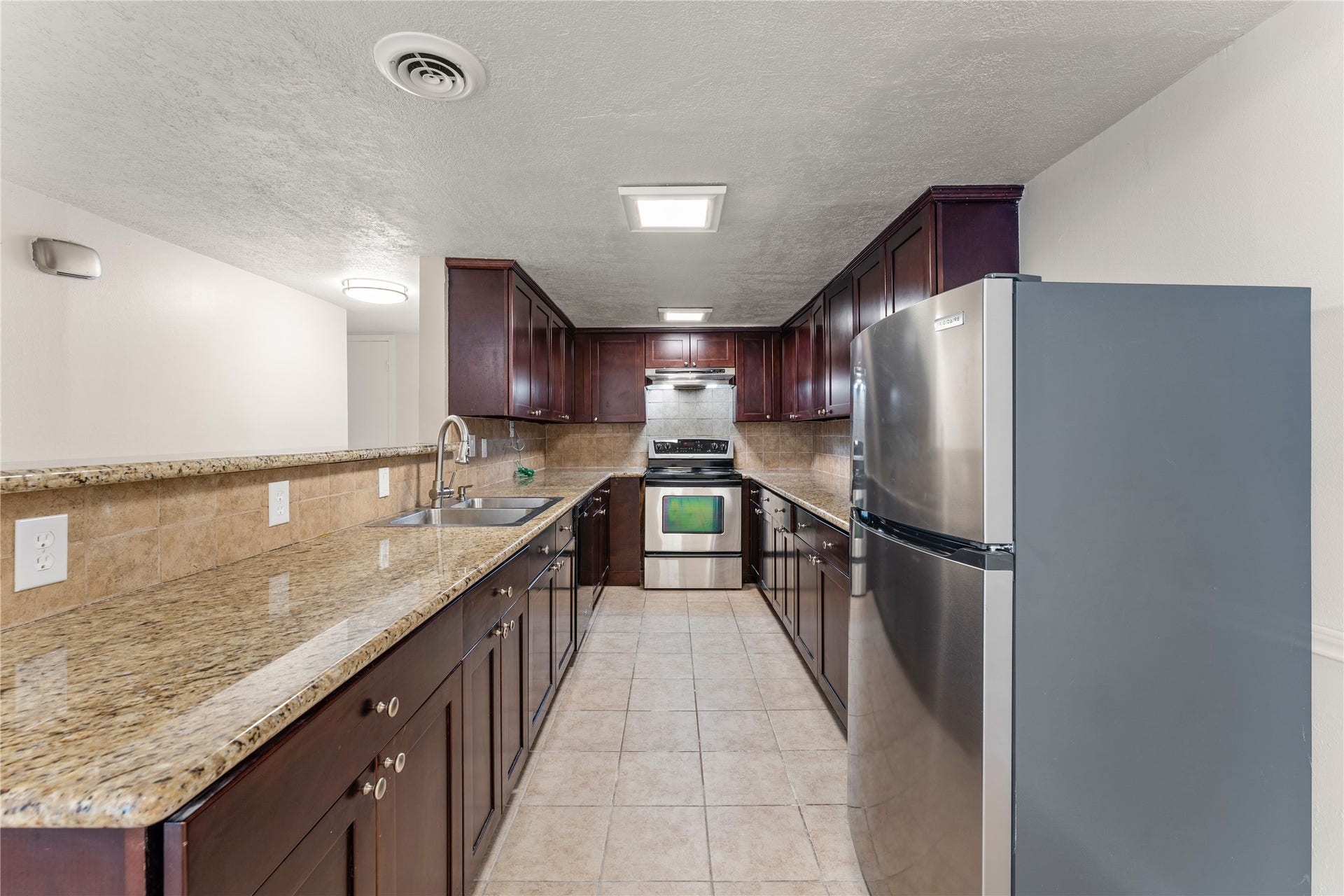12633 Memorial Drive, #50, Houston, TX 77024 12633 Memorial Drive, #50, Houston, TX 77024