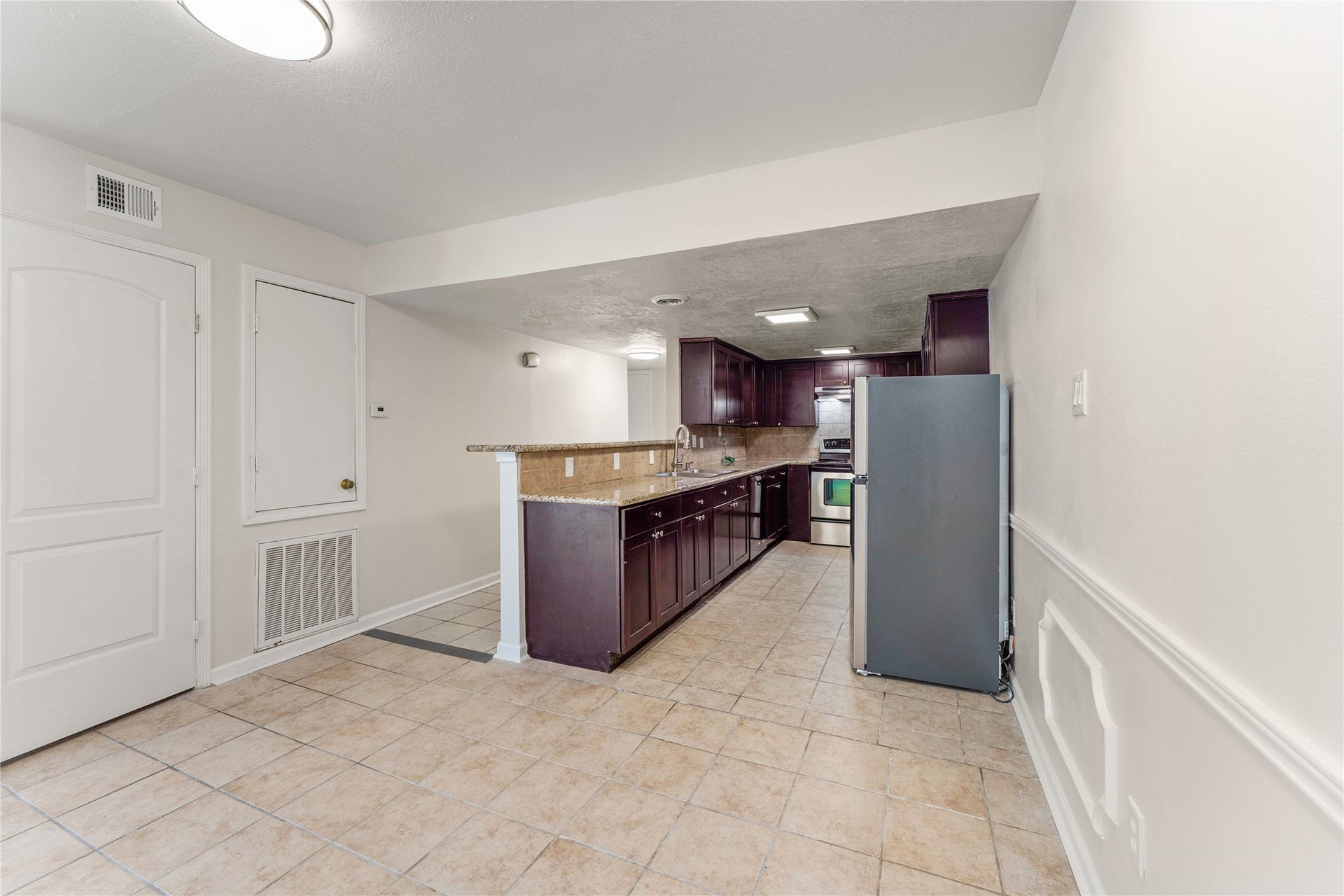 12633 Memorial Drive, #50, Houston, TX 77024 12633 Memorial Drive, #50, Houston, TX 77024