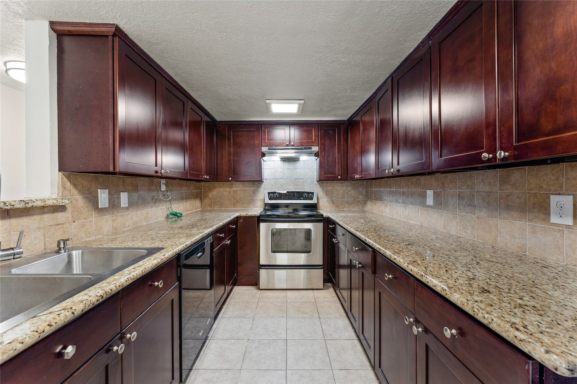 12633 Memorial Drive, #50, Houston, TX 77024 12633 Memorial Drive, #50, Houston, TX 77024