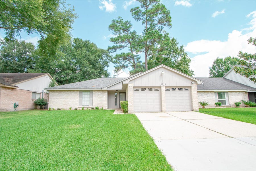 Property photo for 5723 Flax Bourton Street, Humble, TX