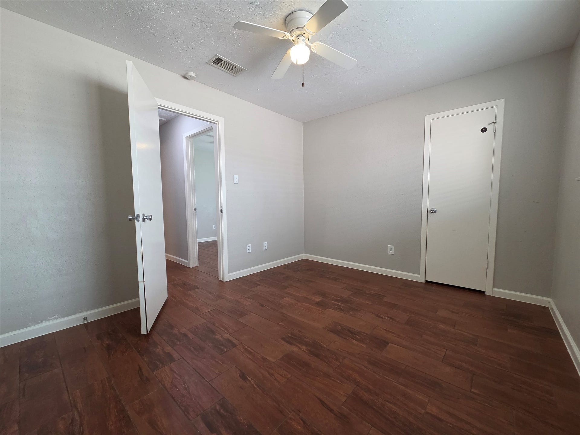 5723 Flax Bourton Street, Humble, TX 77346 5723 Flax Bourton Street, Humble, TX 77346