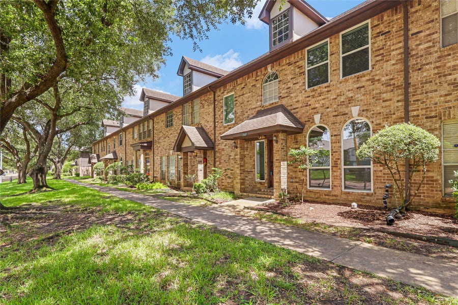 Property photo for 2118 Gemini Street, Houston, TX