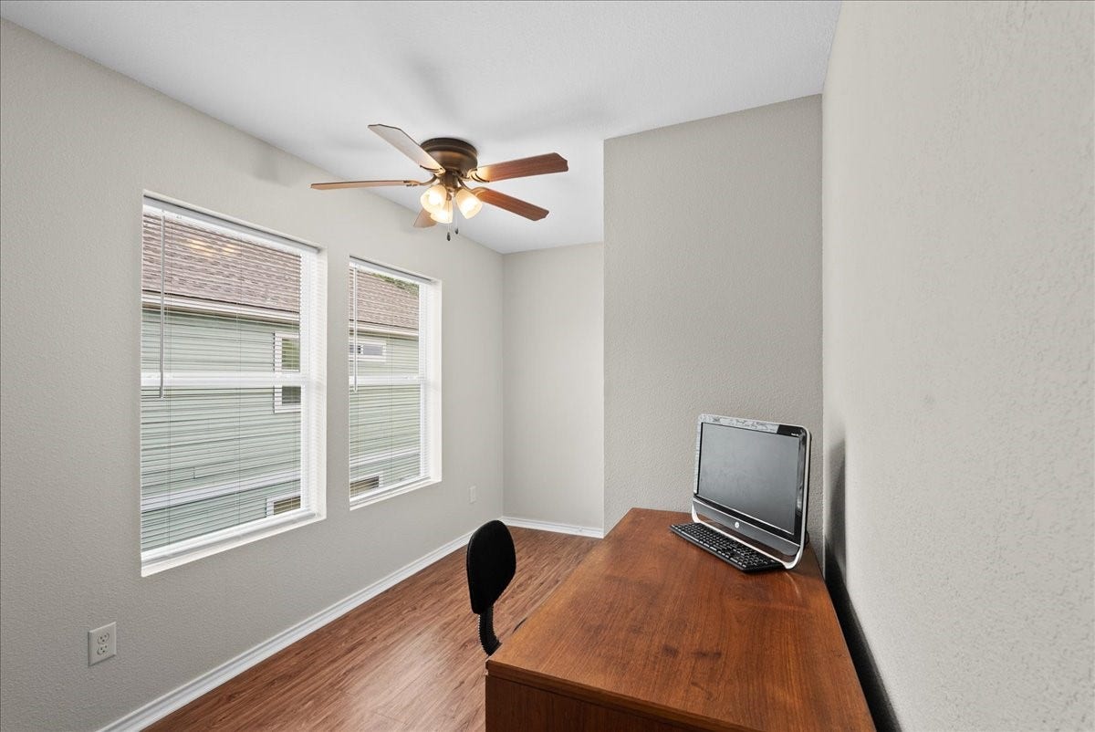 838 San Jacinto Circle, Baytown, TX 77521 838 San Jacinto Circle, Baytown, TX 77521