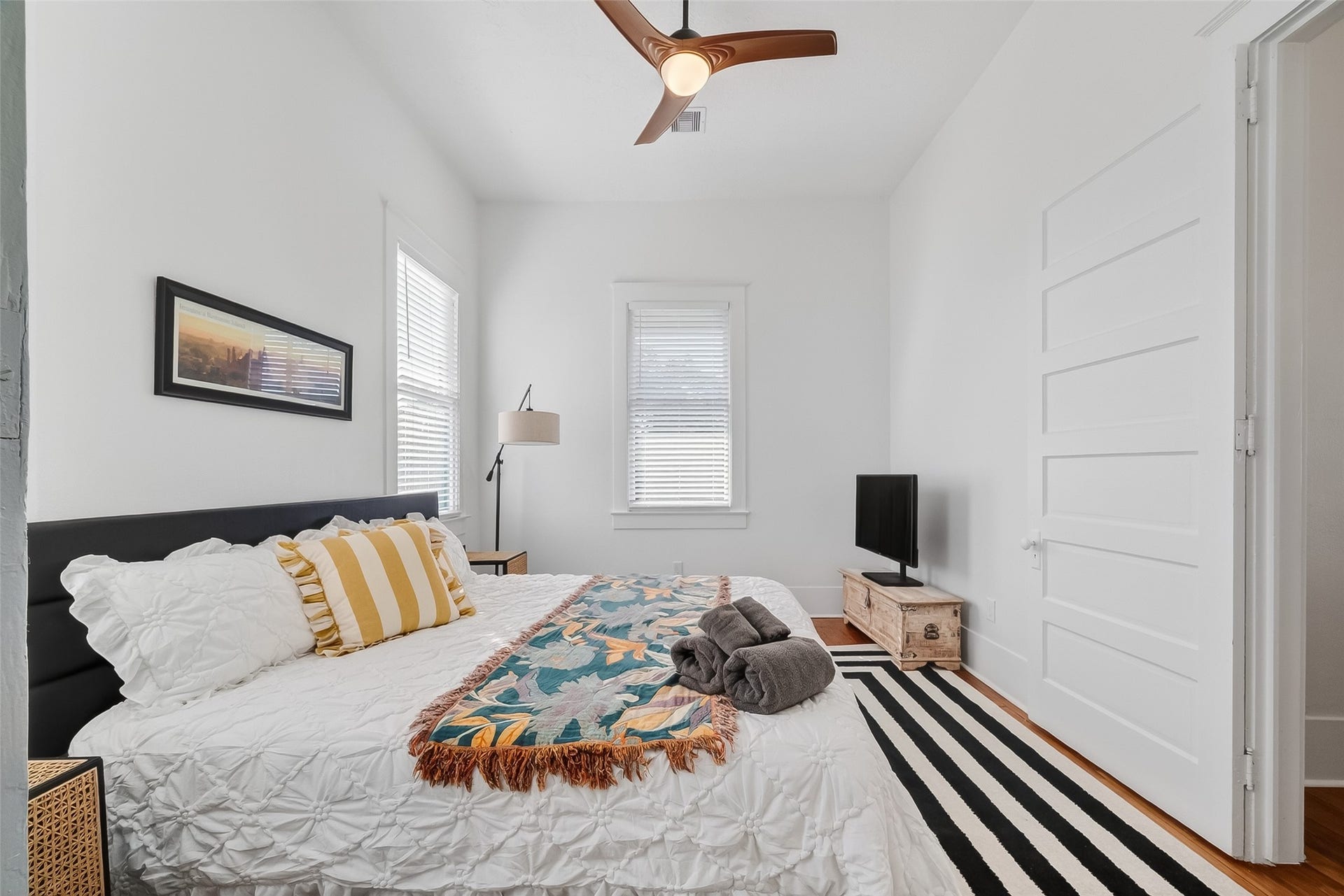 2015 28TH ST, Galveston, TX 77550 2015 28TH ST, Galveston, TX 77550