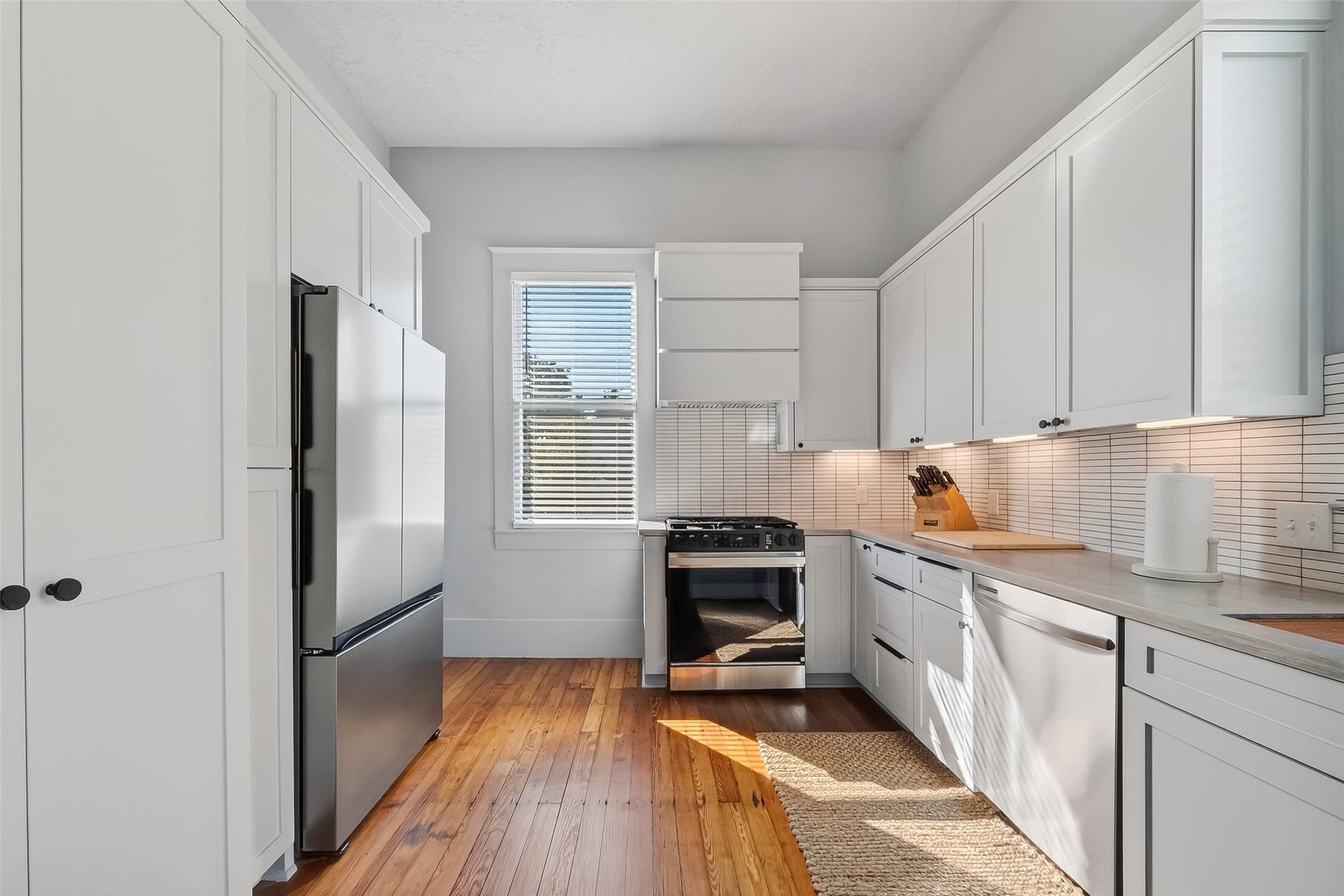2015 28TH ST, Galveston, TX 77550 2015 28TH ST, Galveston, TX 77550