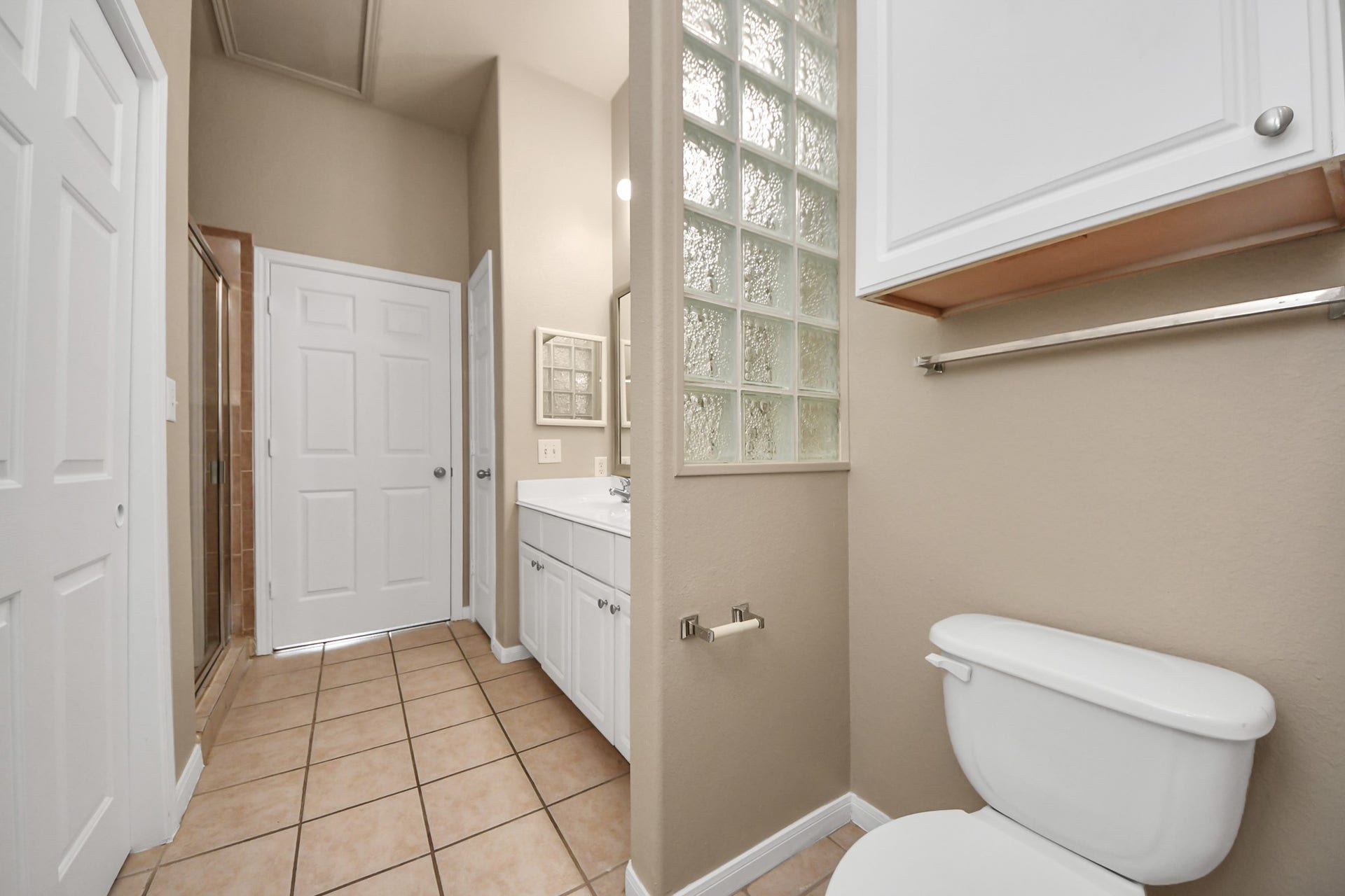 1441 East Street, #312, Houston, TX 77007 1441 East Street, #312, Houston, TX 77007