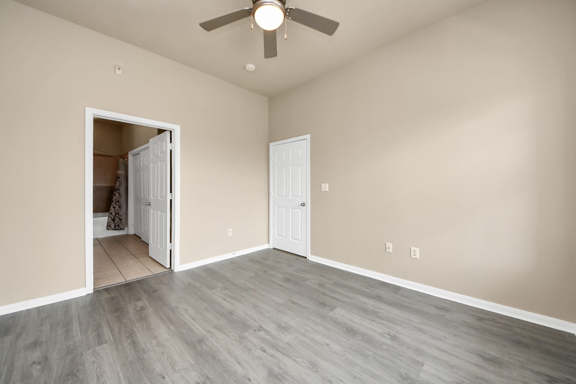 1441 East Street, #312, Houston, TX 77007 1441 East Street, #312, Houston, TX 77007