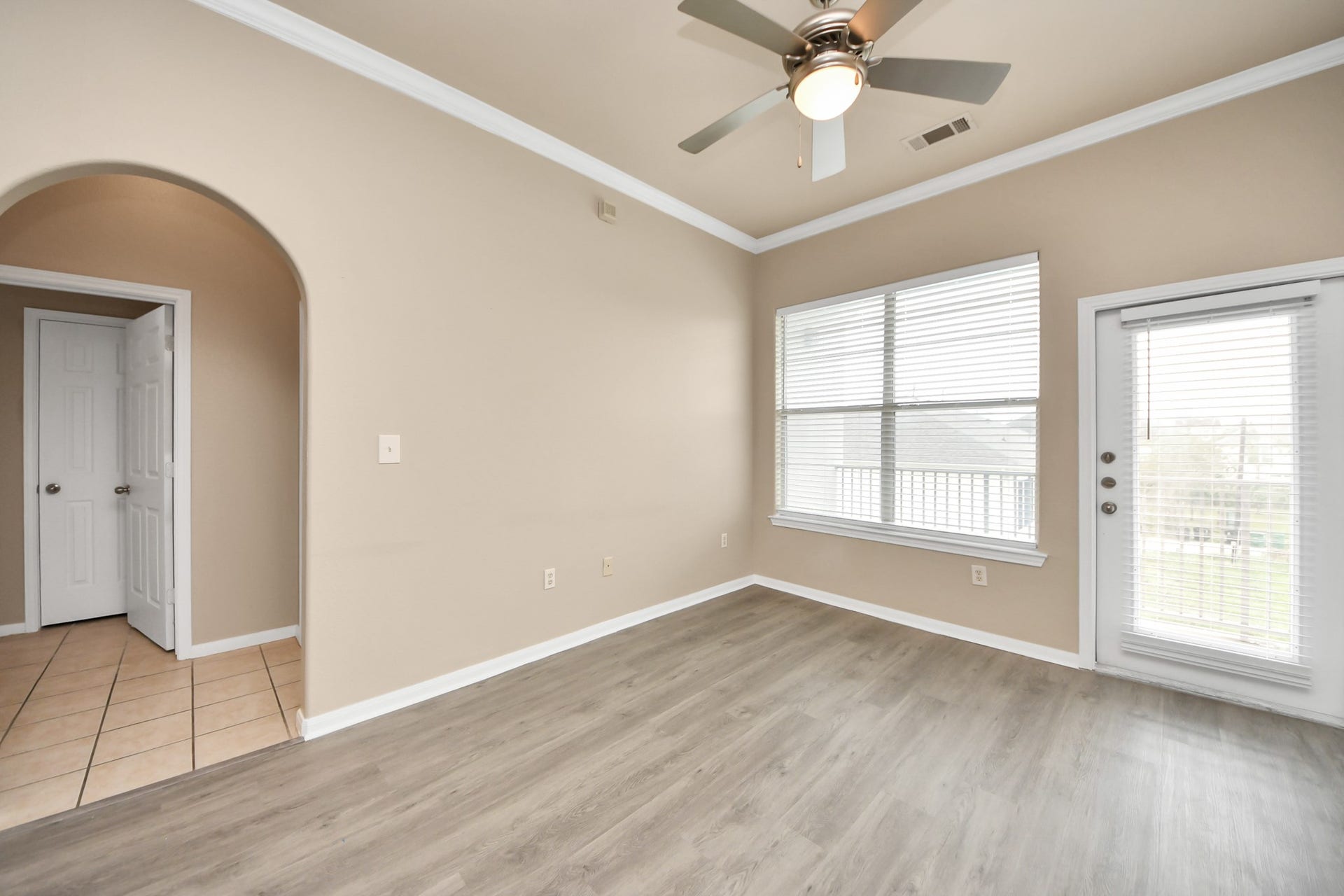 1441 East Street, #312, Houston, TX 77007 1441 East Street, #312, Houston, TX 77007