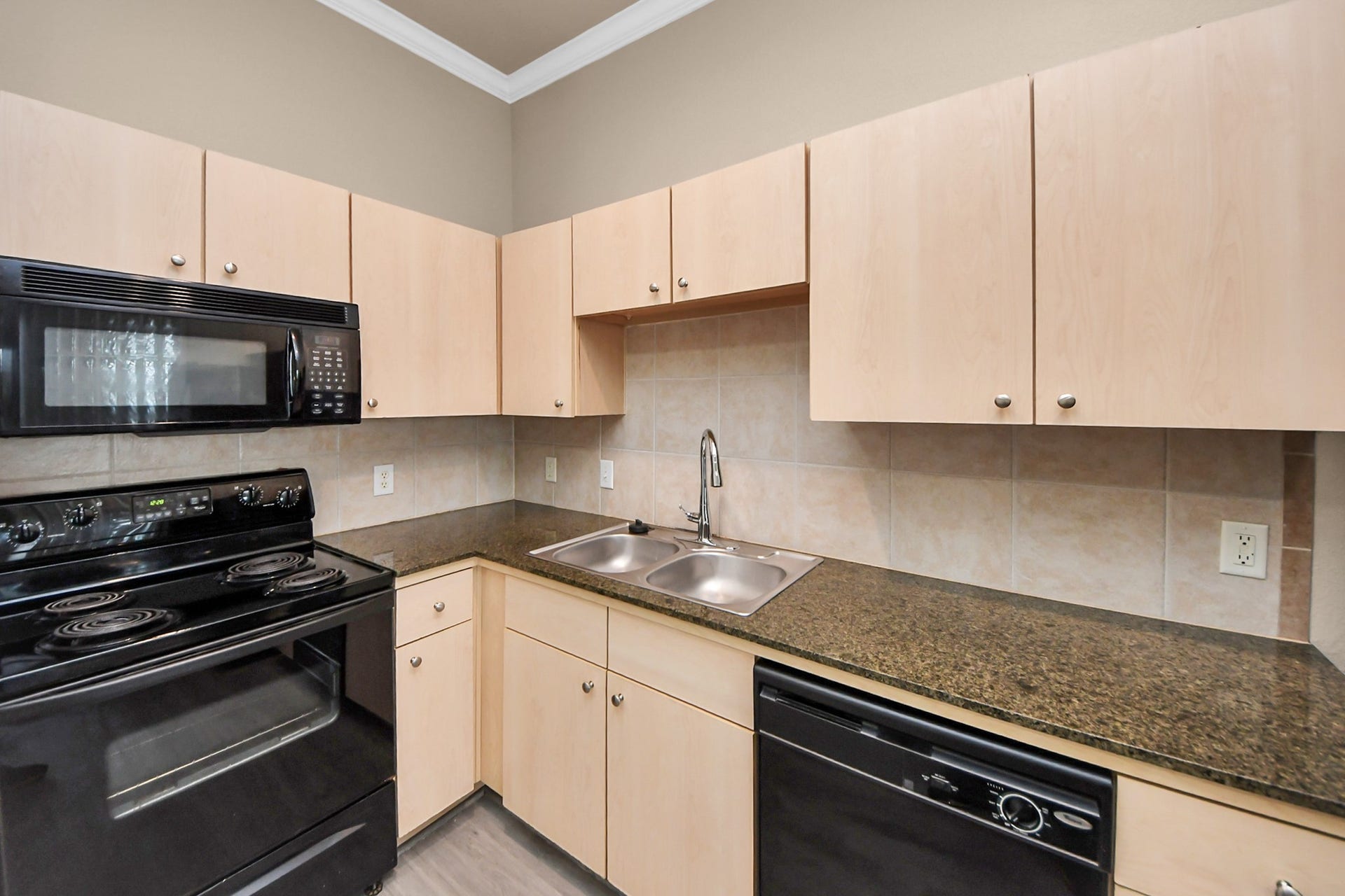1441 East Street, #312, Houston, TX 77007 1441 East Street, #312, Houston, TX 77007
