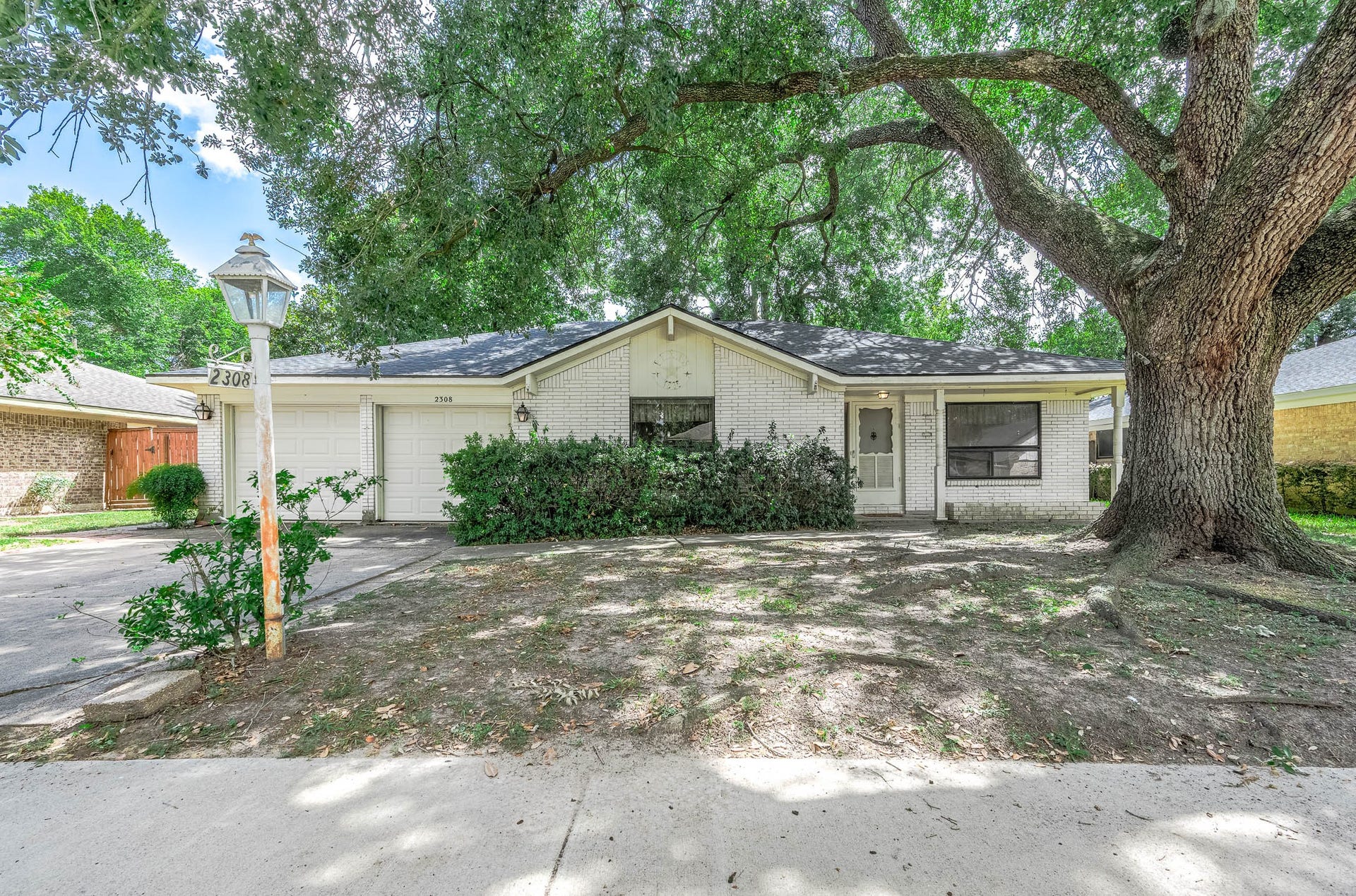 2308 Florence Avenue, Pasadena, TX 77502 2308 Florence Avenue, Pasadena, TX 77502