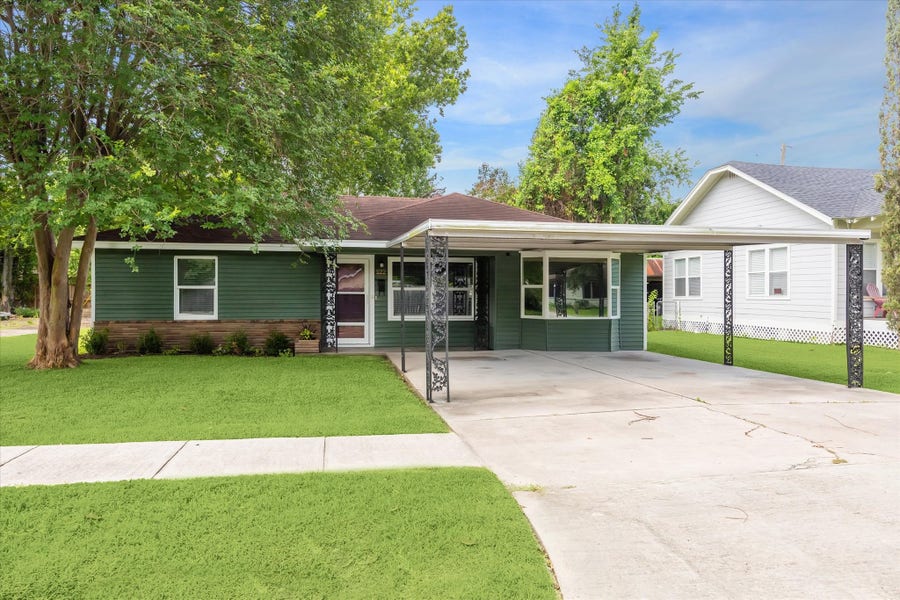 Property photo for 522 Barkley Street, Houston, TX