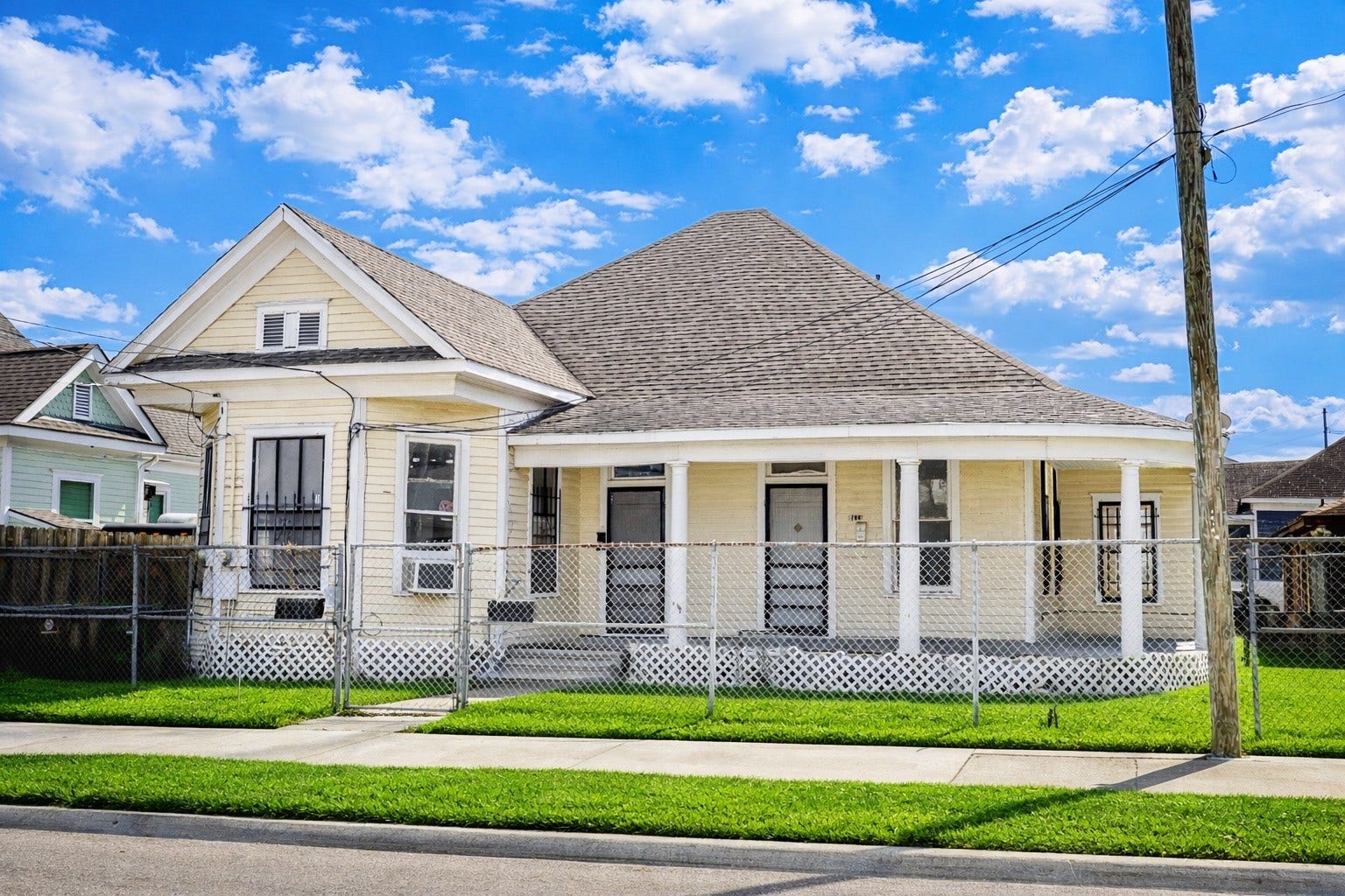 1414 Campbell Street, #1-7, Houston, TX 77009 1414 Campbell Street, #1-7, Houston, TX 77009