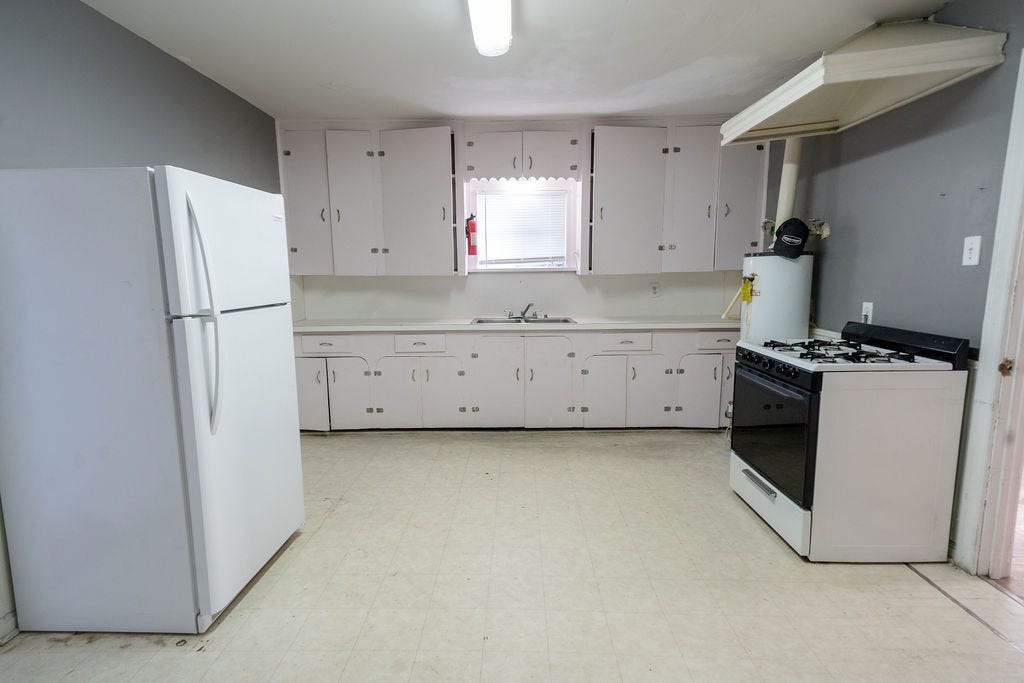 1414 Campbell Street, #1-7, Houston, TX 77009 1414 Campbell Street, #1-7, Houston, TX 77009
