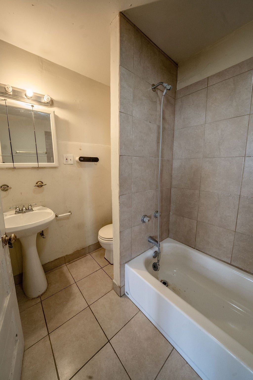 1414 Campbell Street, #1-7, Houston, TX 77009 1414 Campbell Street, #1-7, Houston, TX 77009