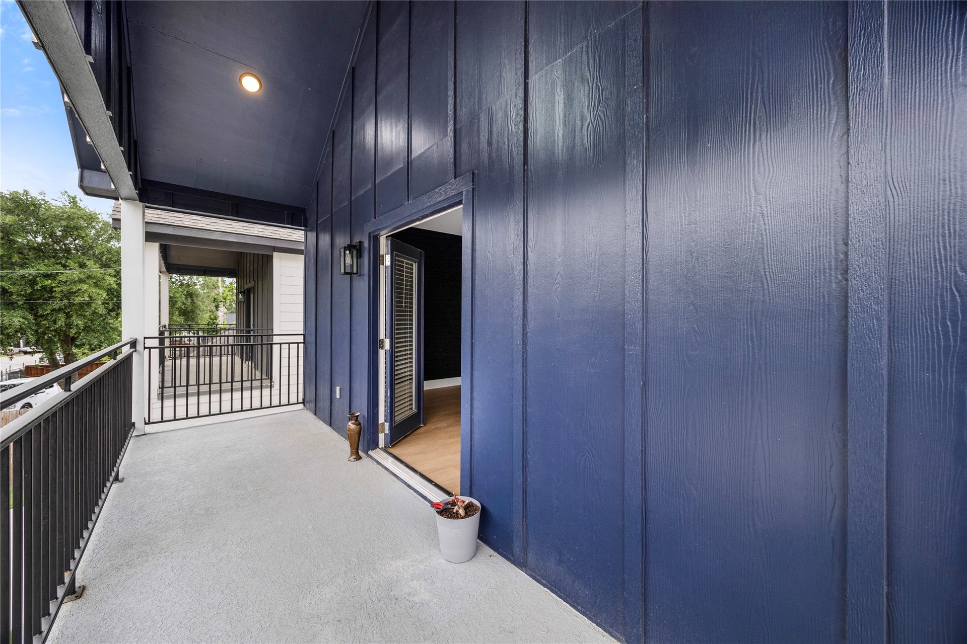 823 Enterprise Street, Houston, TX 77088