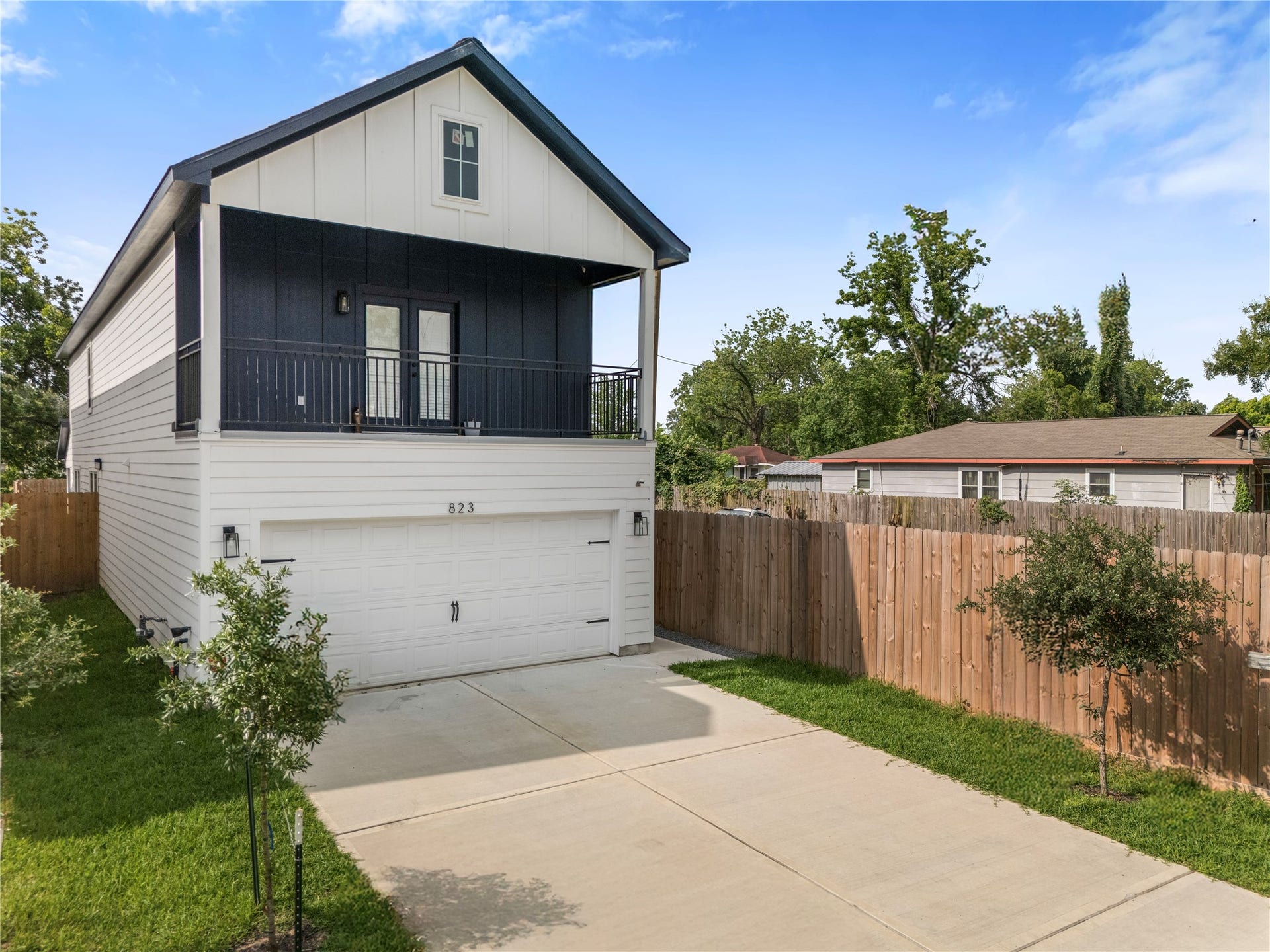 823 Enterprise Street, Houston, TX 77088