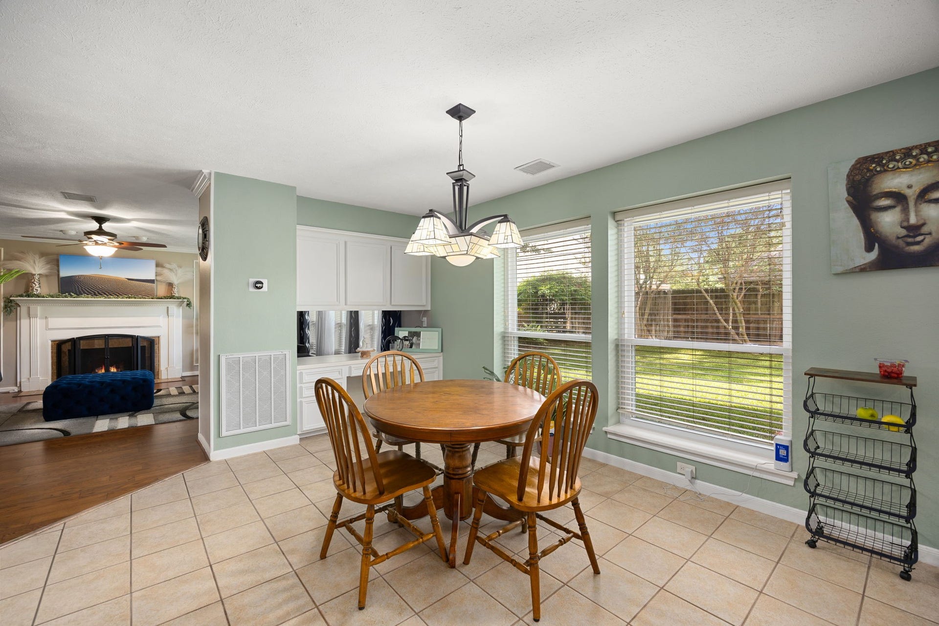 7407 Knoll Cliff Court, Houston, TX 77095