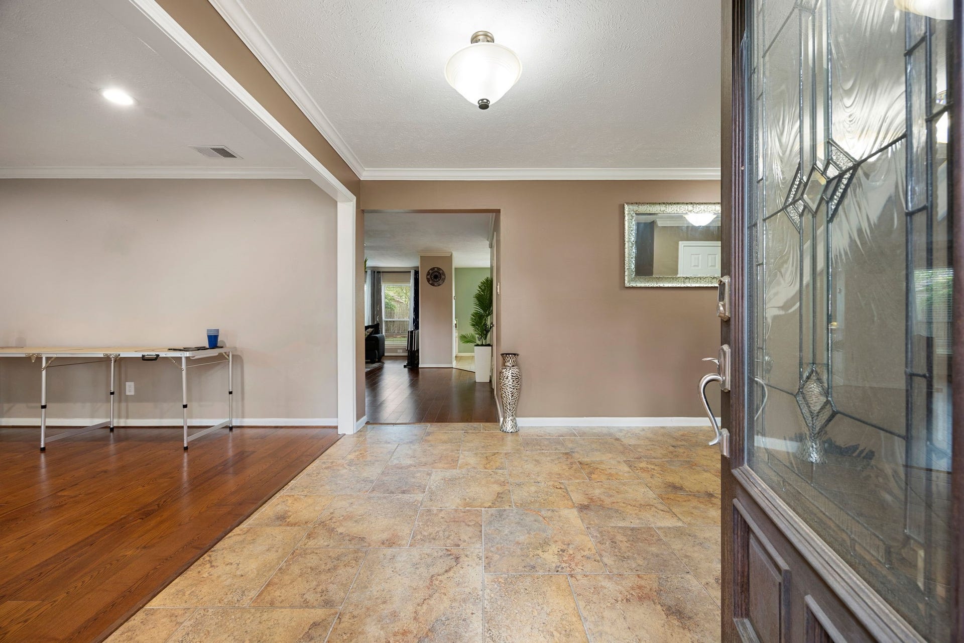 7407 Knoll Cliff Court, Houston, TX 77095