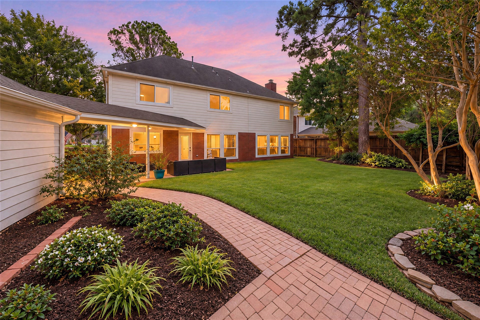 7407 Knoll Cliff Court, Houston, TX 77095