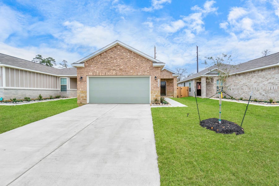 Property photo for 25838 Boxwood Hedge Lane, Tomball, TX