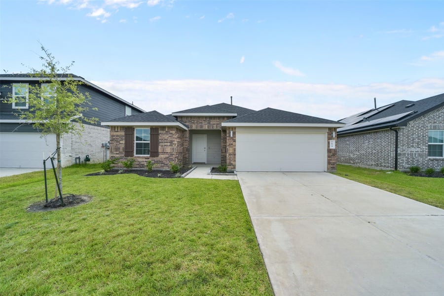 Property photo for 7834 Wrangler Shack Lane, Rosharon, TX
