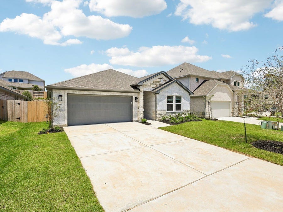 Property photo for 208 Raine Manor Court, Montgomery, TX