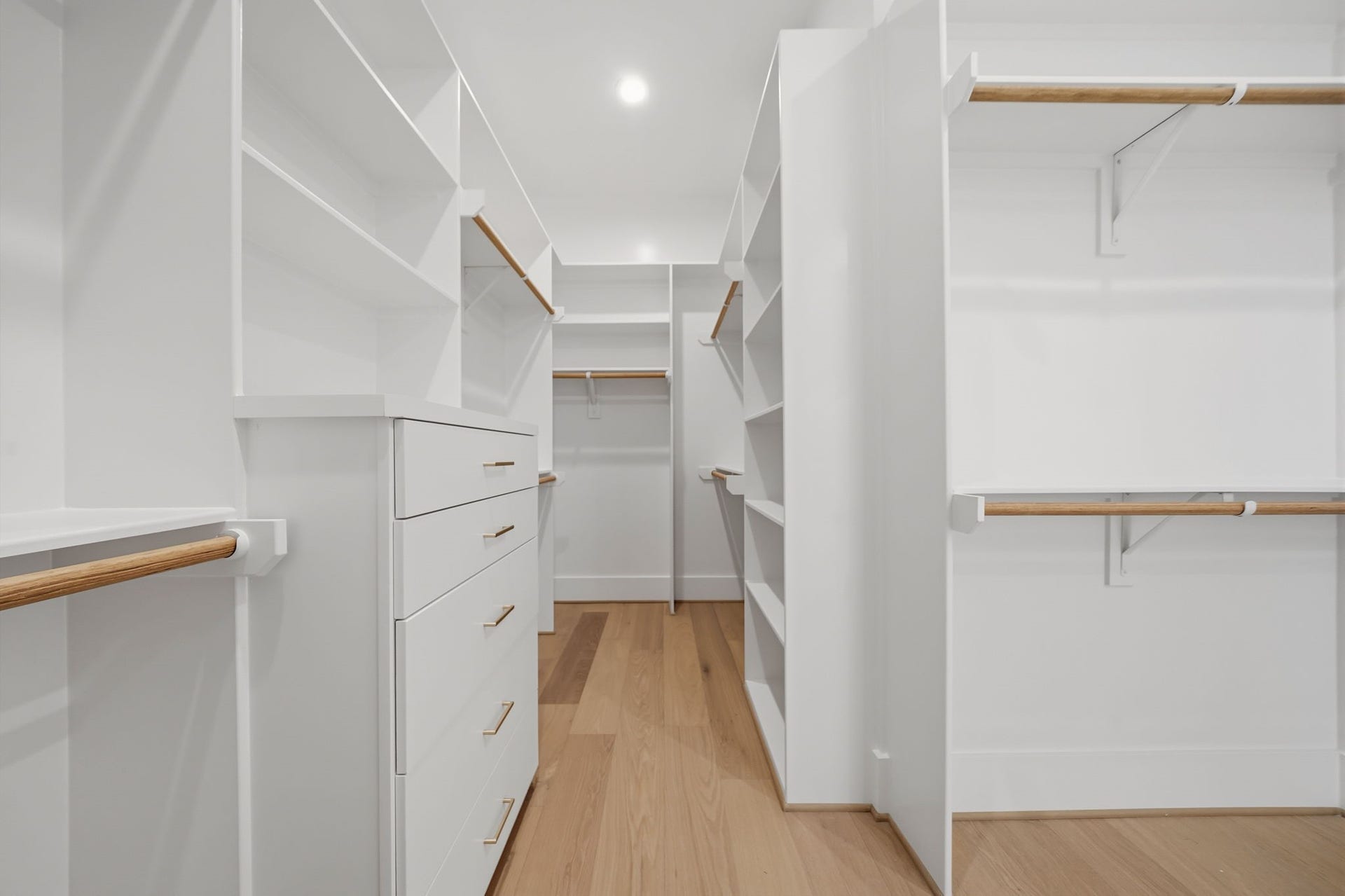 1120 E 26th Street, Houston, TX 77009 1120 E 26th Street, Houston, TX 77009
