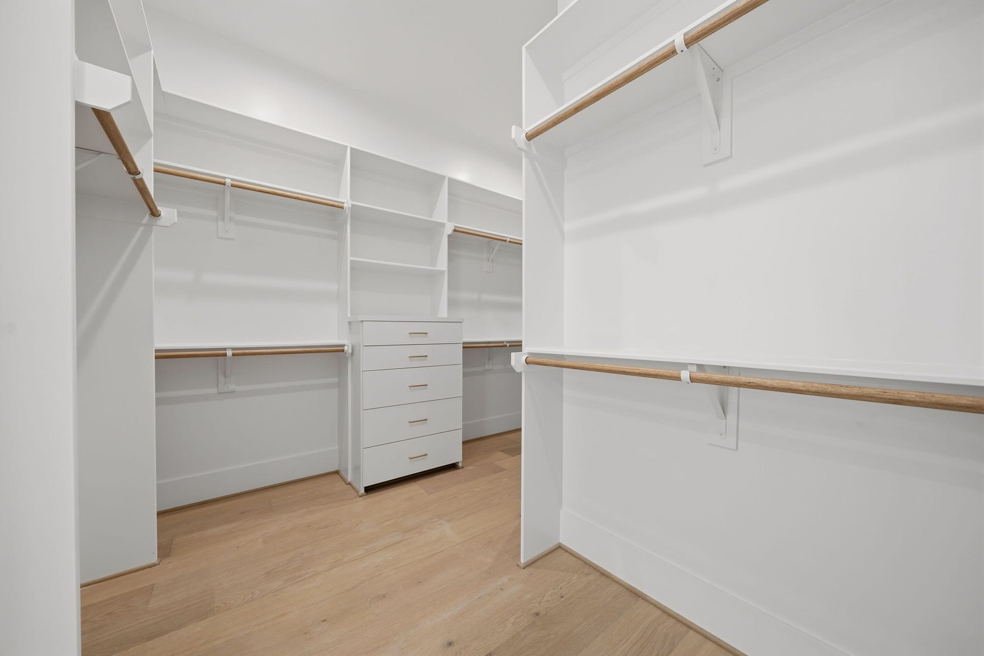 1120 E 26th Street, Houston, TX 77009 1120 E 26th Street, Houston, TX 77009