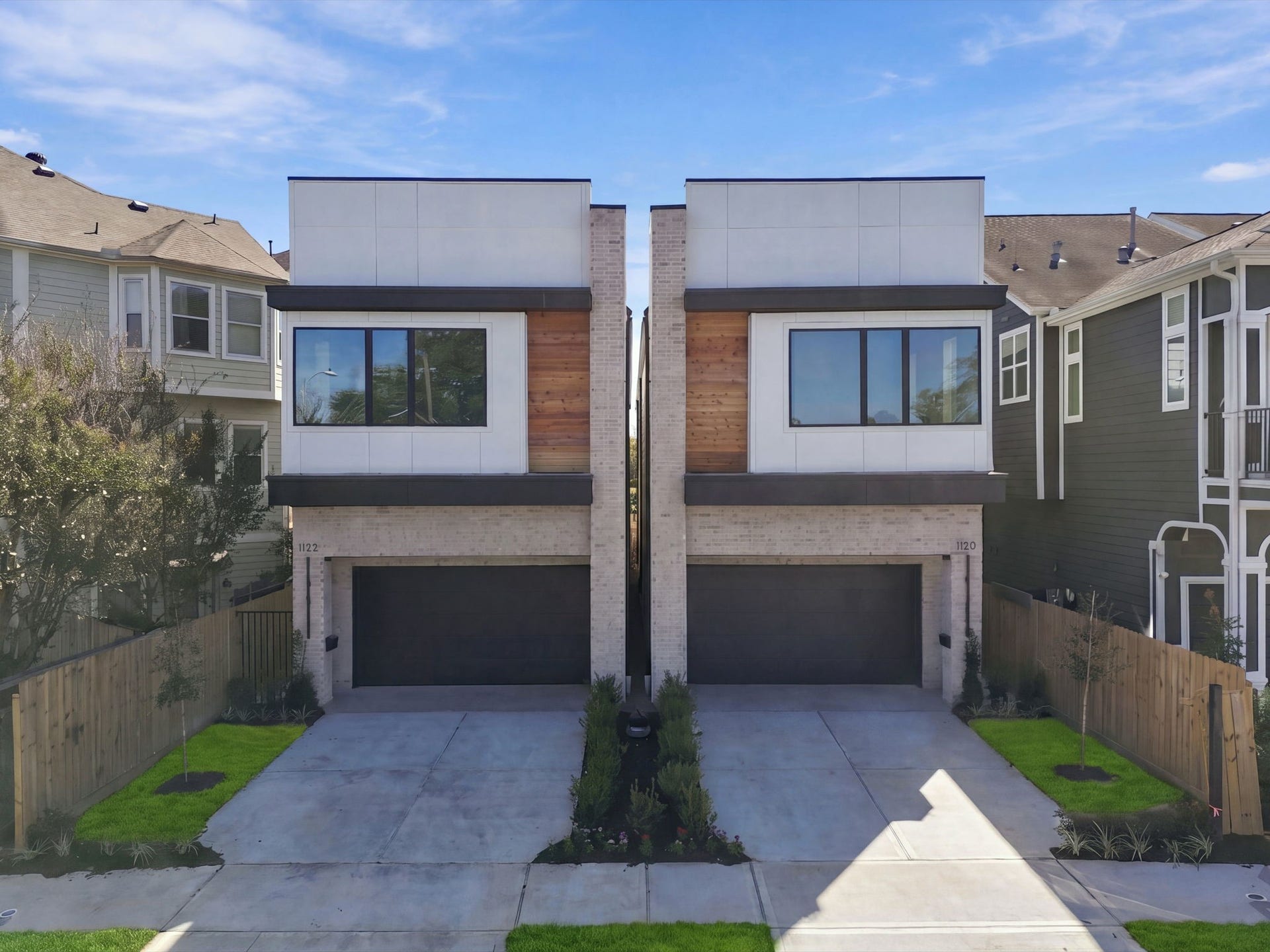 1120 E 26th Street, Houston, TX 77009 1120 E 26th Street, Houston, TX 77009