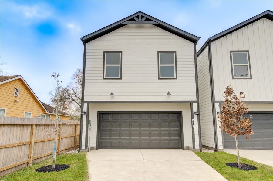 Property photo for 2015 A Brackenridge Street, Houston, TX