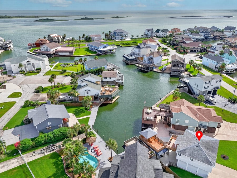 Property photo for 1751 Tiki Drive, Tiki Island, TX