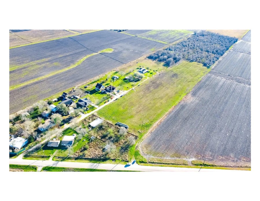 Property photo for 514 Darst Road, Beasley, TX