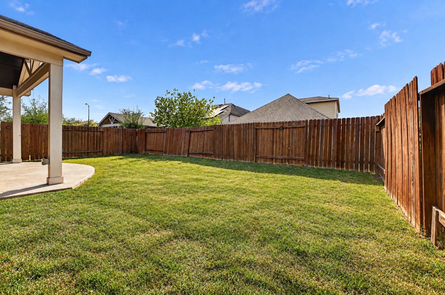 5307 Royal Press Drive, Katy, TX 77493 Plenty or green space for activities