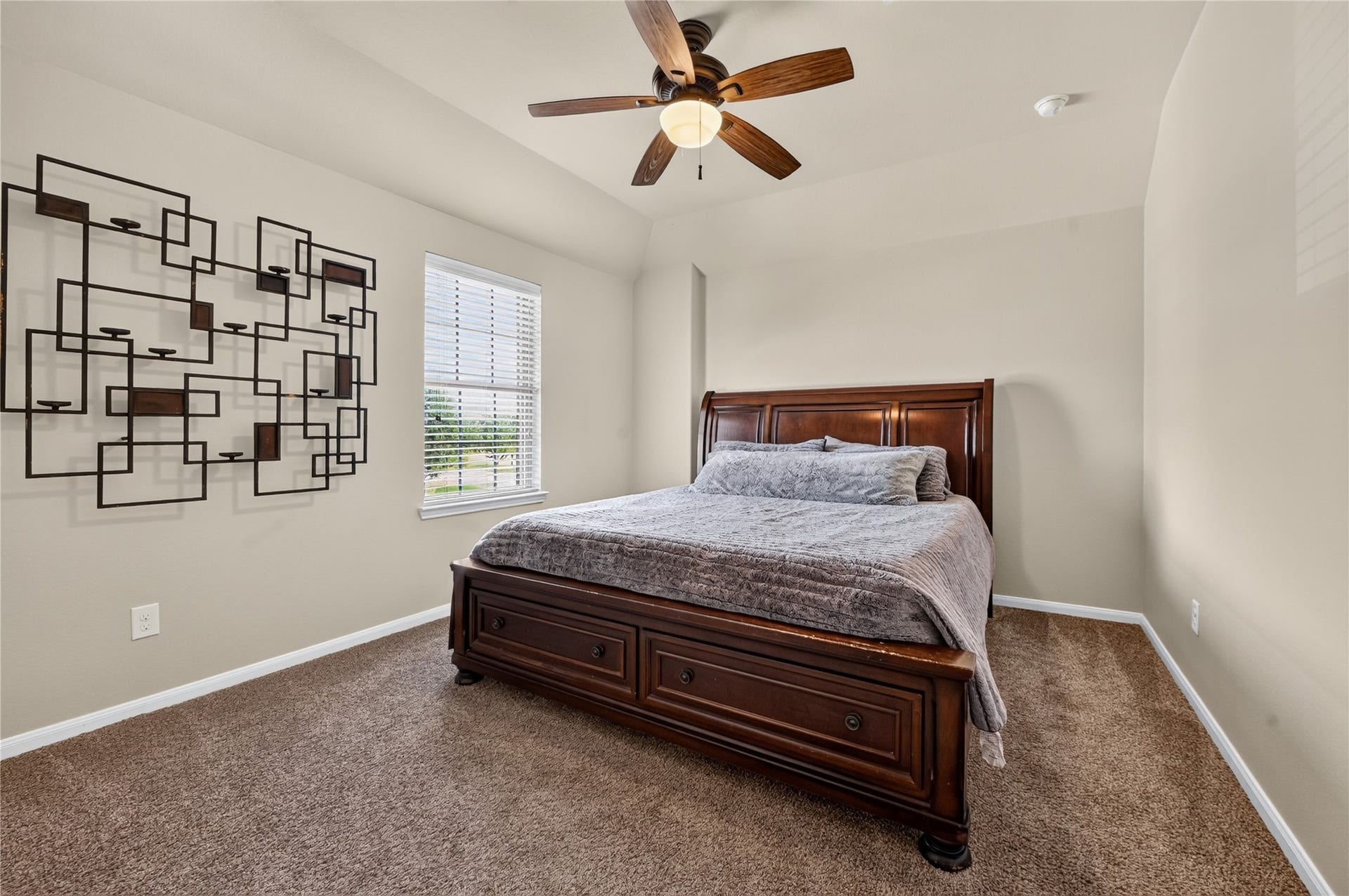 5307 Royal Press Drive, Katy, TX 77493 Secondary Bedroom #1